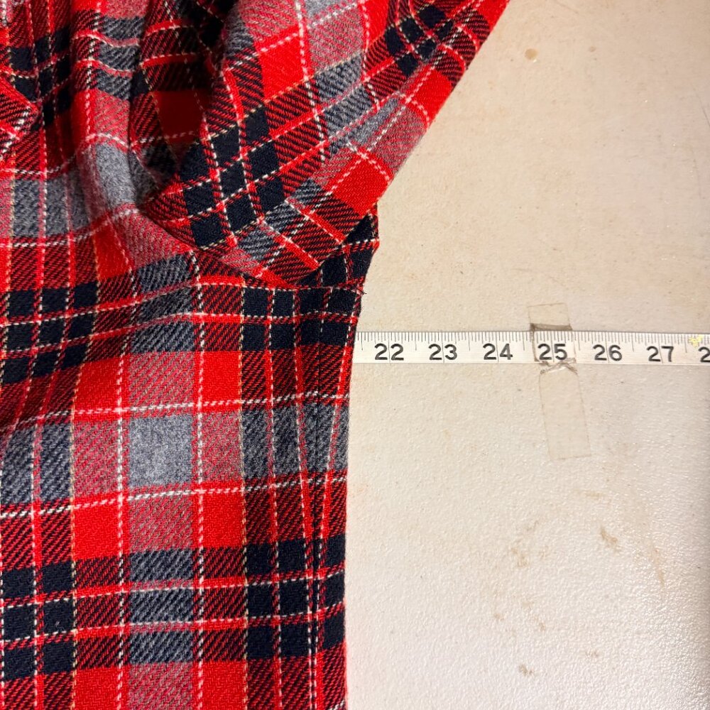 Southern Lady Vintage Red Plaid Wool Blend Blazer – Size 14 – Made in USA - Picture 8 of 11